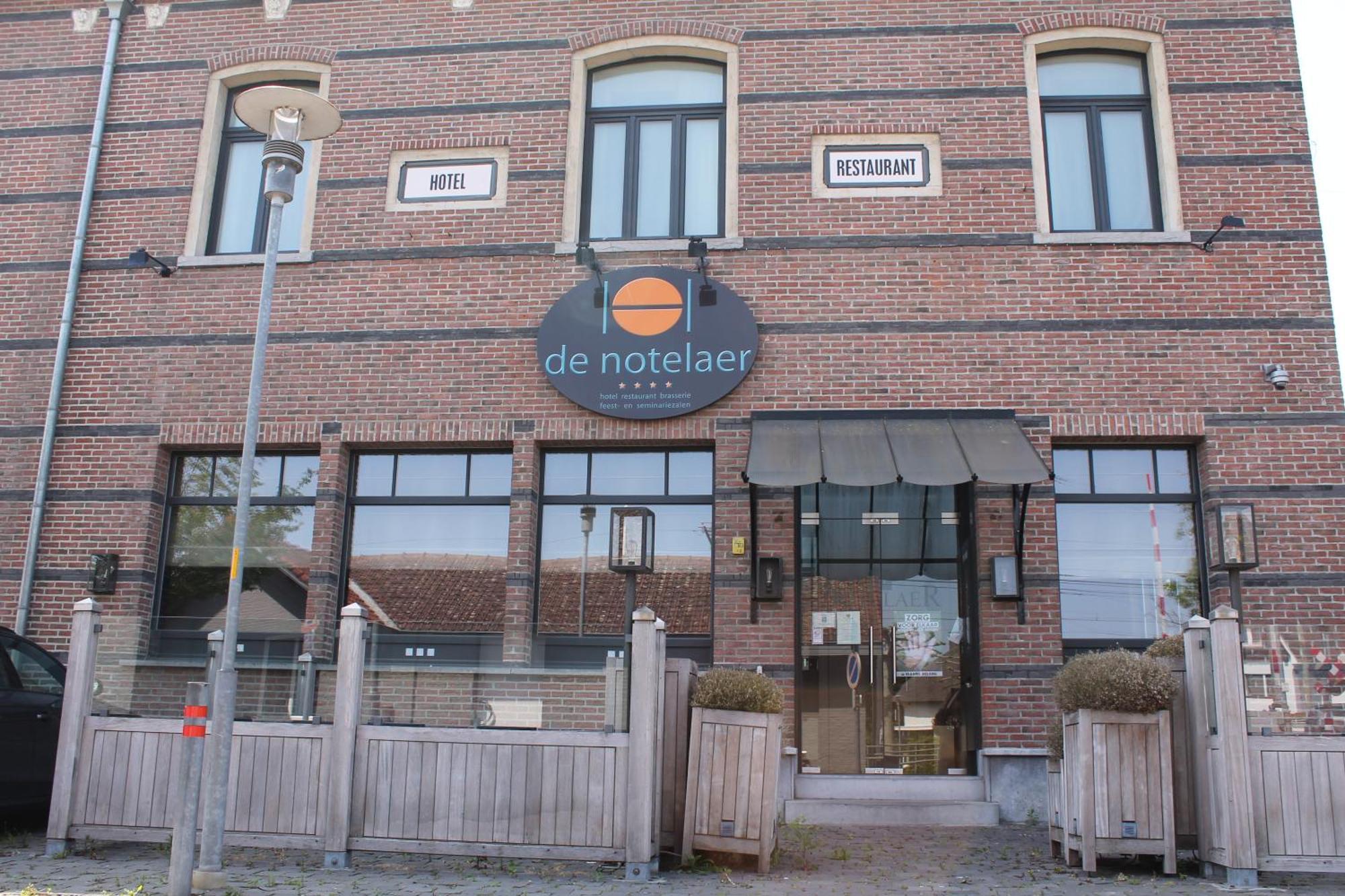 Hotel De Notelaer Bornem Exteriör bild